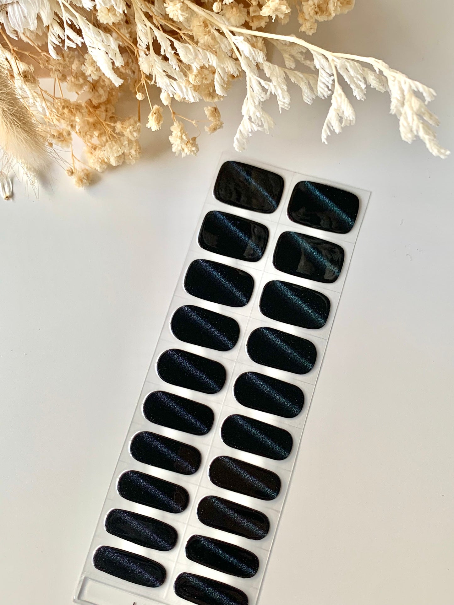 Nightshade (Cat Eye) Semi-Cured Gel Nail Stickers