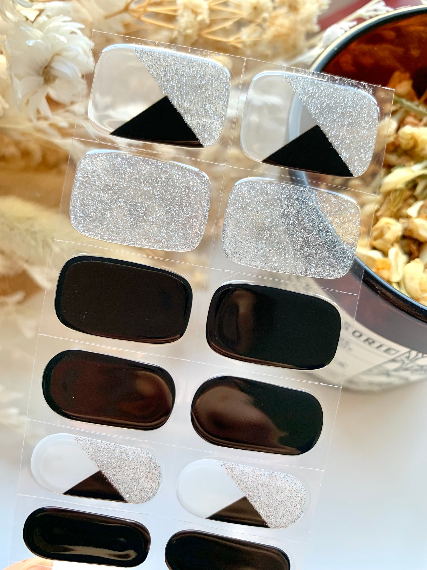 Tangram (Black & Silver Glitter) Semi-Cured Gel Nail Stickers